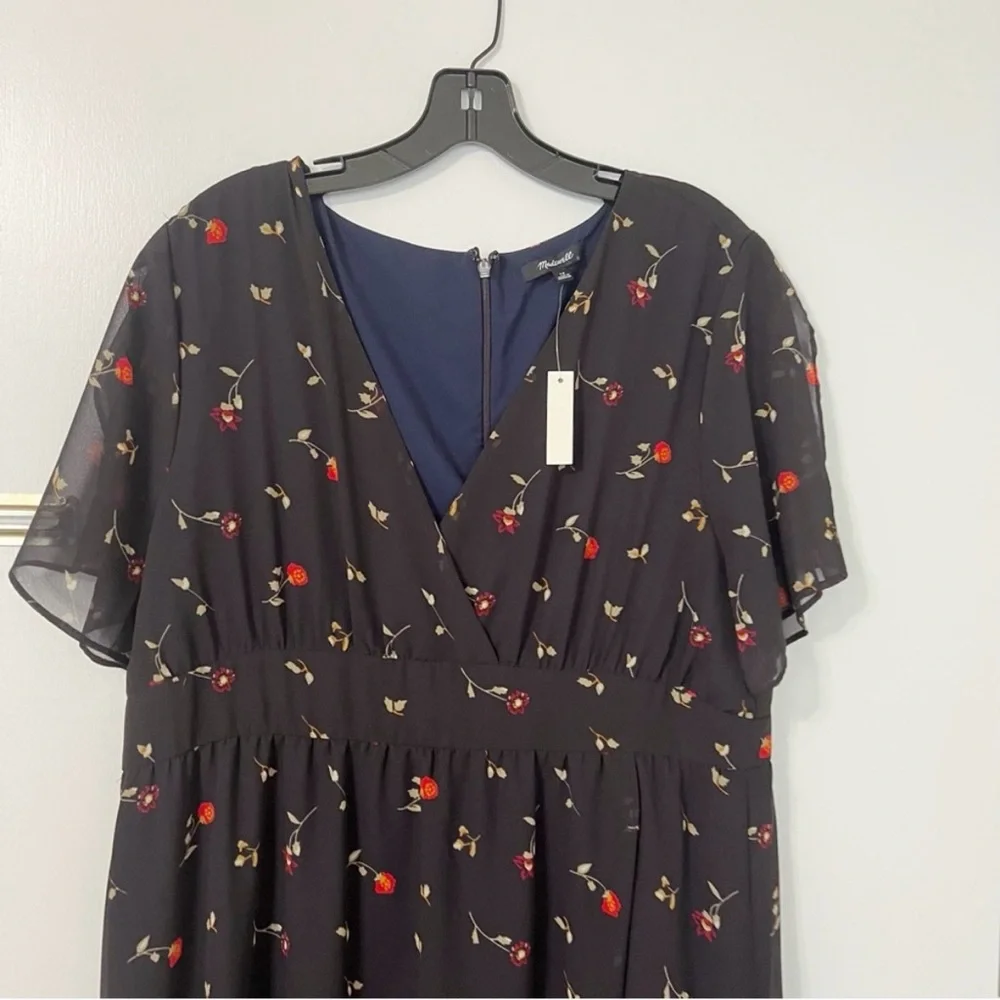 Madewell Black and Red Maxi Dress - Picture 4 of 11
